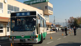プロドライバーが運転・充実した研修 イメージ画像